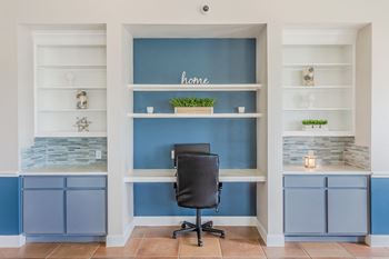 Business center at Lakeside Pointe Apartments & Townhomes, Pearland, TX